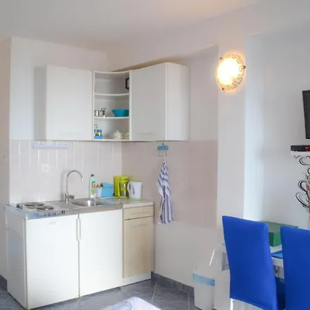 Toni By Interhome Lägenhet *