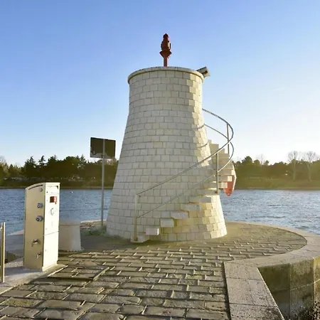 아파트 Toni By Interhome 사부드리자