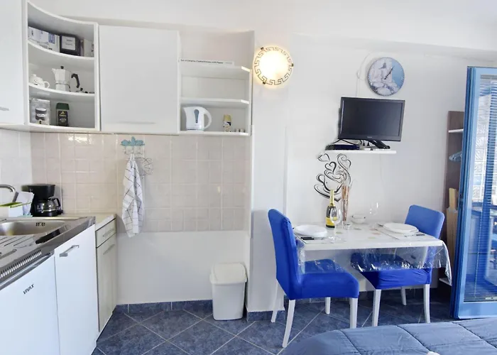 Toni By Interhome 사부드리자