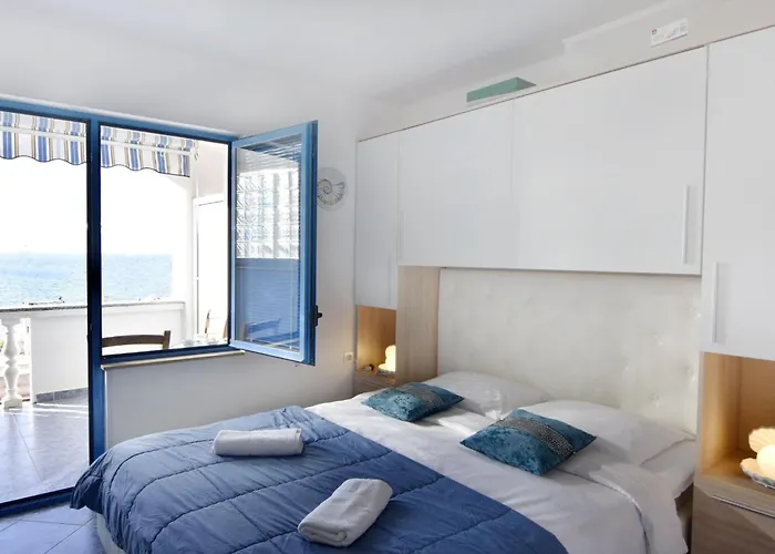 Toni By Interhome * 사부드리자